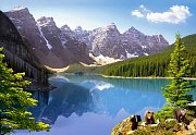 Jezero Moraine, Banff National Park, Kanada